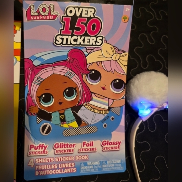 LOL Surprise Bundle. Stickers, lip gloss, slap bracelets, folders, coin purse - Picture 3 of 10